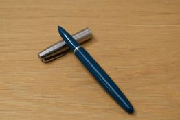 A Parker 21 aerometric fill fountain pen in teal with lustraloy cap