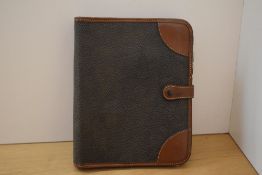 A boxed Mulberry Scotch grain leather with smooth leather trim planner 19x23cm