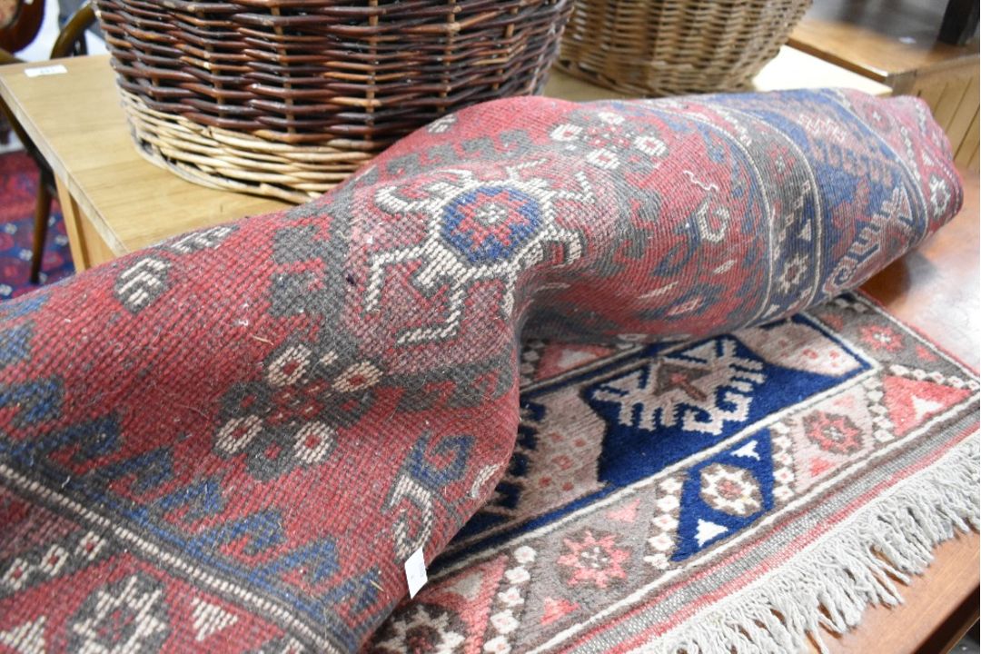 Two vintage rugs, quite faded - Image 2 of 2