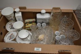 A small collection of Wedgwood Kutani Crane' including vase, two trinket dishes, cup and saucer, two