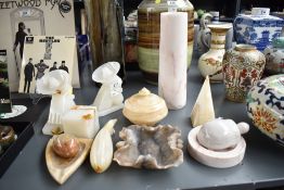 A pair of contemporary Portuguese marble book ends, 12cm, sold together with other various marble