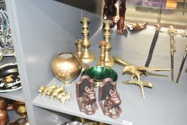A selection of vintage brass ware, to include a pair of miniature poodles and Scottish terrier dogs,