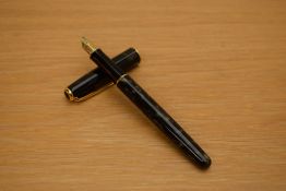 A Parker Sonnet Converter fill fountain pen in laque moonbeam with gold trim having Parker 18K 750
