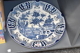 A attractive 19th / early 20th century Wood's Burslem plaque, decorated in the Shan Tung pattern,