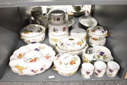 A large collection of Royal Worchester Evesham pattern oven to table wares, to include a dips and