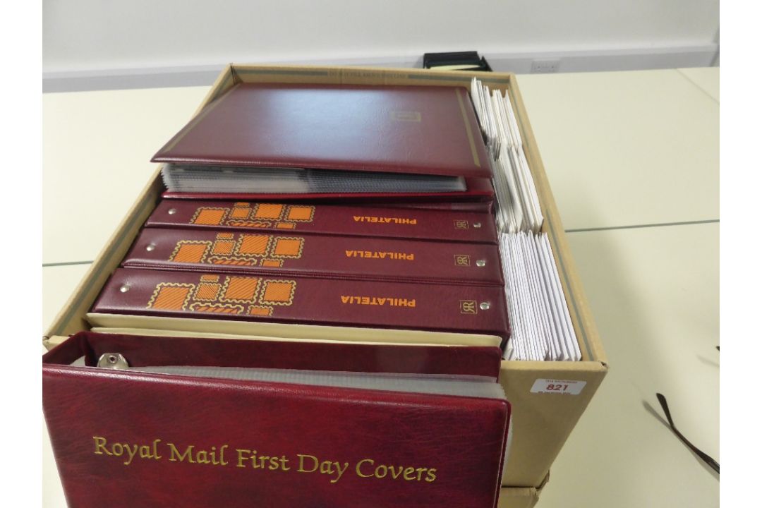 GB AND WORLD COLLECTIONS IN BOX INCLUDING GB FACE OF APX £400. Box with various world an GB - Image 1 of 5