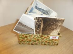 POSTCARDS, BOX WITH OLD POSTCARDS, UK TOPO & NON TOPO AND OVERSEAS (EUROPE) Box with in the region