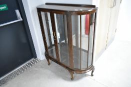 A mid 20th Century china cabinet, approx width 106cm, height 118cm
