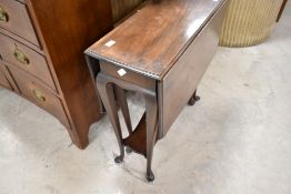An early 20th Century mahogany gateleg occasional table