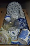 A Royal Doulton Yorktown part dinner service having 21 pieces, a small selection of blue and white