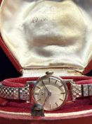 9ct Gold cased Omega ladies wristwatch with box