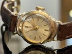 Vintage 9ct Gold cased Tudor ladies wristwatch