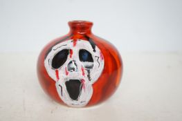 Anita Harris scream vase signed in gold