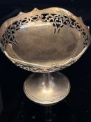 Pierced silver bon bon dish Weight 110g date lette
