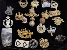 Collection of WWI military cap badges & others