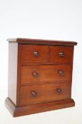 Small set of 2 over 2 drawers possible apprentice