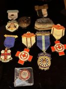 Good collection of medal to include British red cr