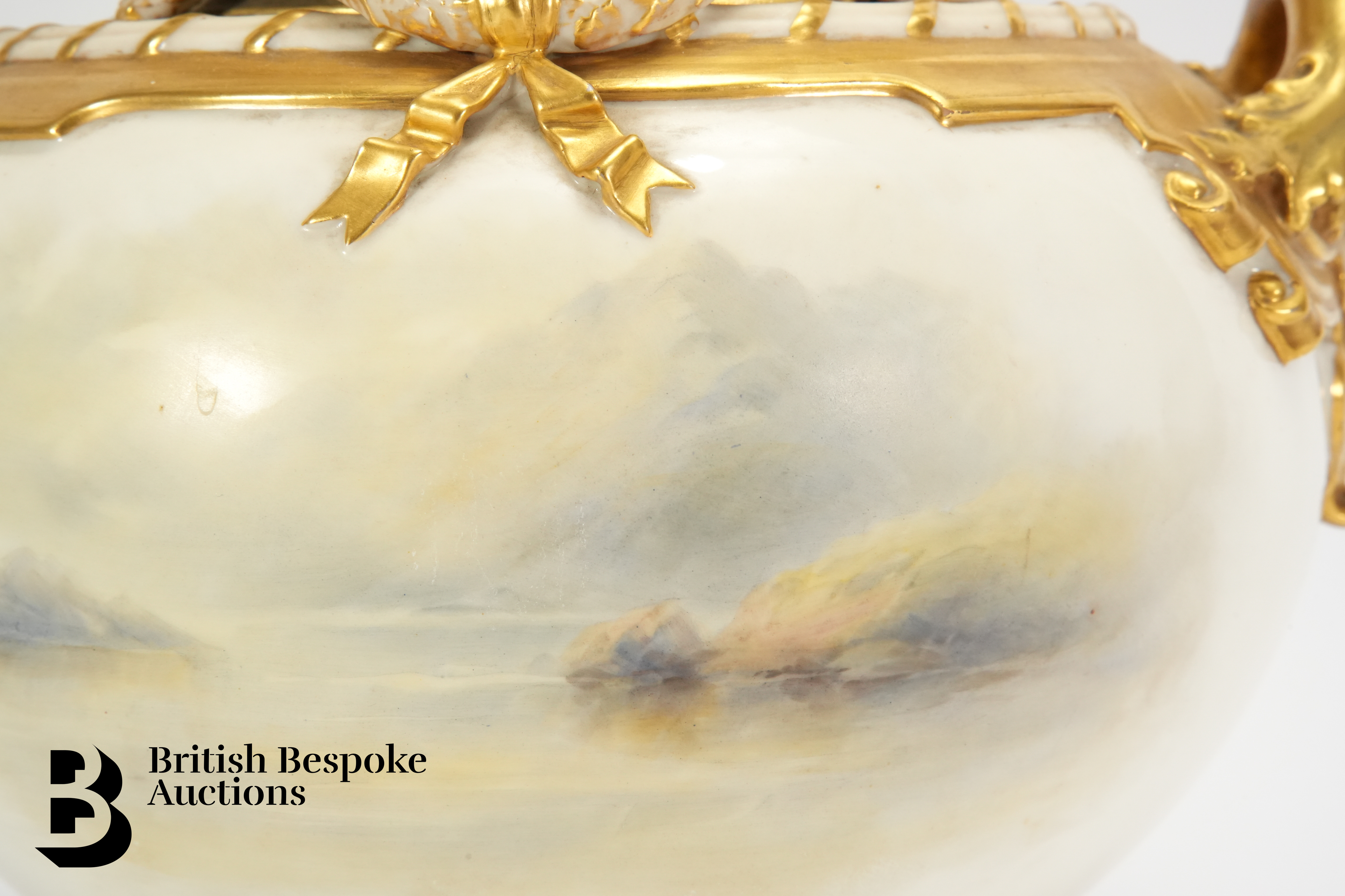 Royal Worcester Vase and Cover Signed by John Stinton - Image 9 of 14