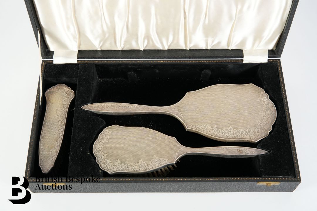 Silver Dressing Table Set - Image 3 of 5