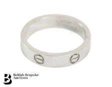 Gentleman's 18ct White Gold Wedding Band