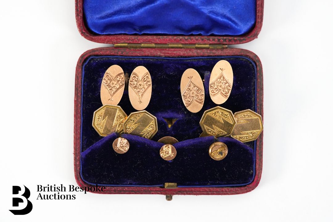 Two Pairs of 9ct Gold Cufflinks and Dress Studs - Image 2 of 2