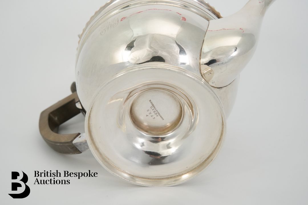George V Silver Tea Pot - Image 4 of 5