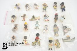 24 Robinsons Golly Badges