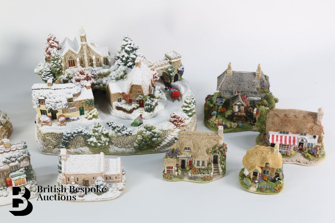 Large Quantity of Lilliput Lane Limited Edition Houses - Christmas Themed - Image 9 of 9