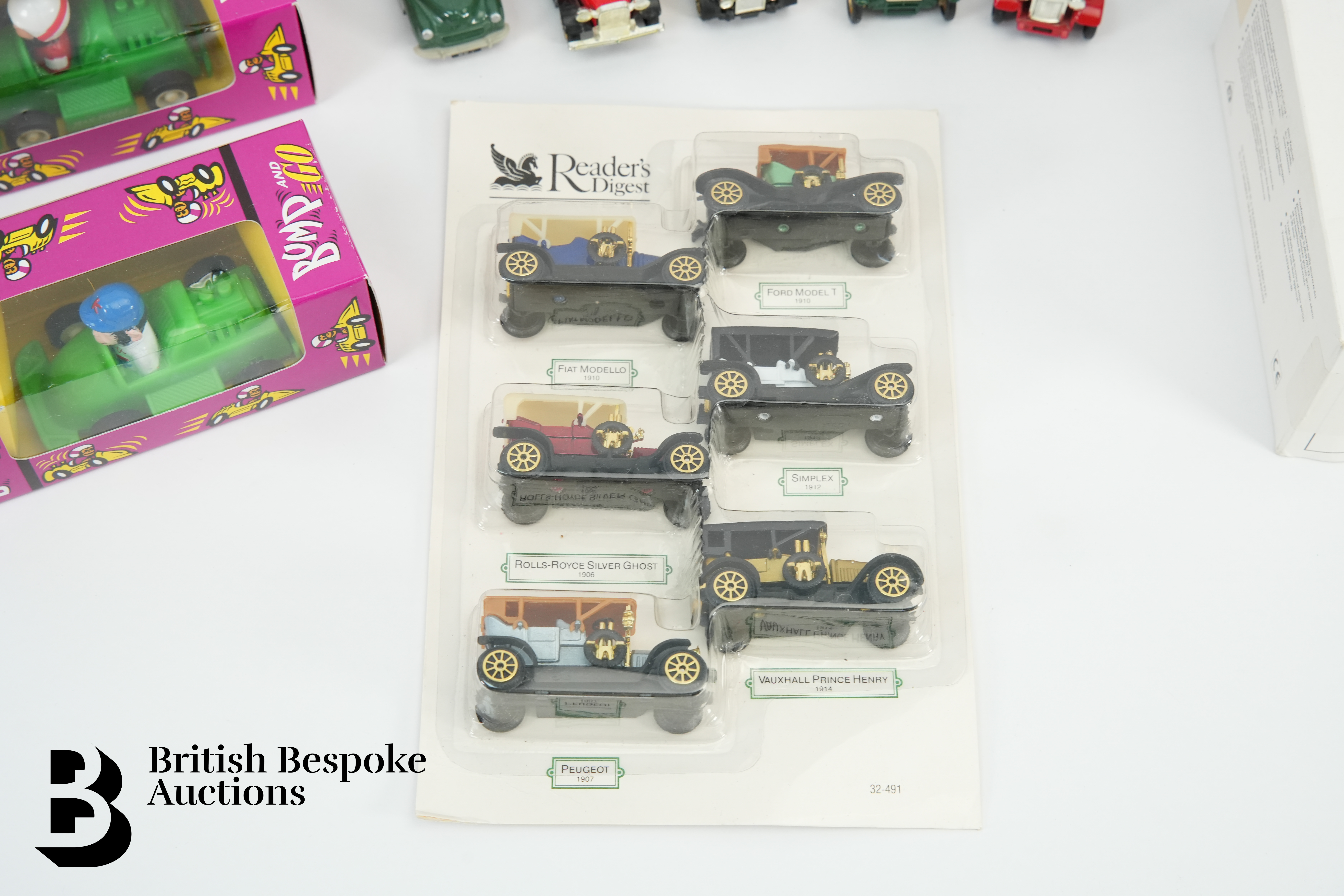 Die Cast Cars - Image 4 of 6
