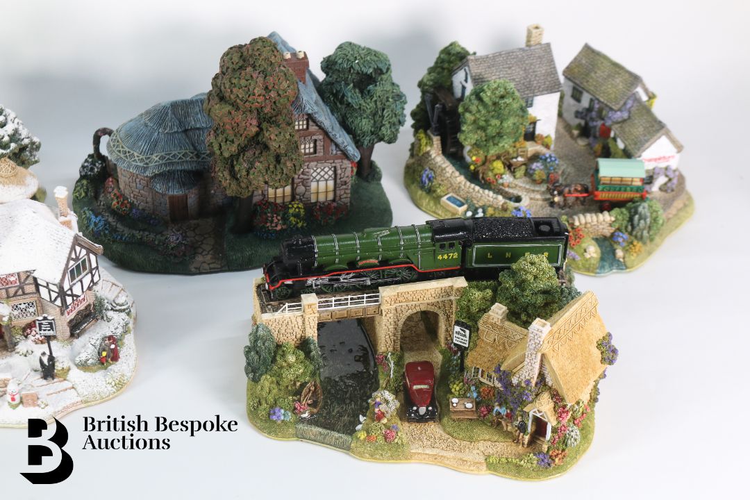 Large Quantity of Lilliput Lane Limited Edition Houses - Christmas Themed - Image 4 of 9