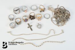 Quantity of Silver Chains