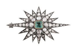 A Georgian diamond brooch with emerald to centre