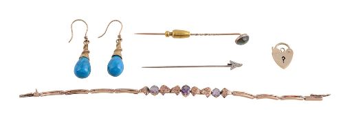 A group of jewellery