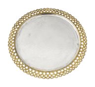 Stuart Devlin. An Elizabeth II Modernist silver and parcel-gilt tray