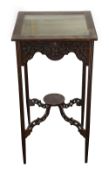 An Edwardian mahogany bijouterie table