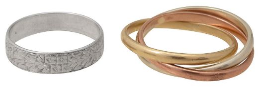 9ct Russian style band and a chased ring