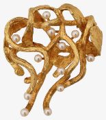 An abstract seed pearl brooch