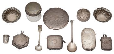 A small collection of silver to include compacts and vesta cases
