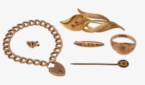 18ct gold floral brooch and other items