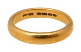 22ct gold wedding band