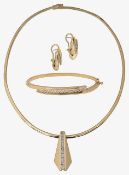 A diamond-set parure