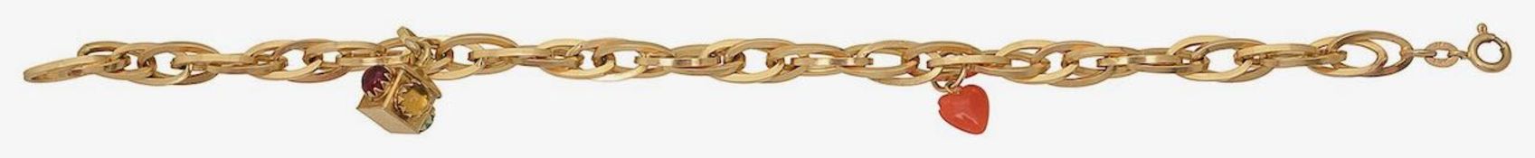 A fancy link bracelet