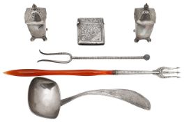 A Victorian agate handled pickle fork and other silver items