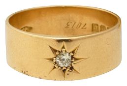 An 18ct gold and diamond ring
