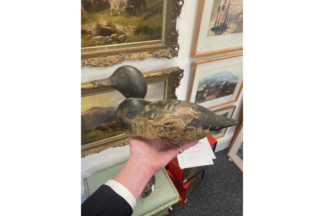 Two North American Folk Art carved wood decoy ducks - Image 6 of 7