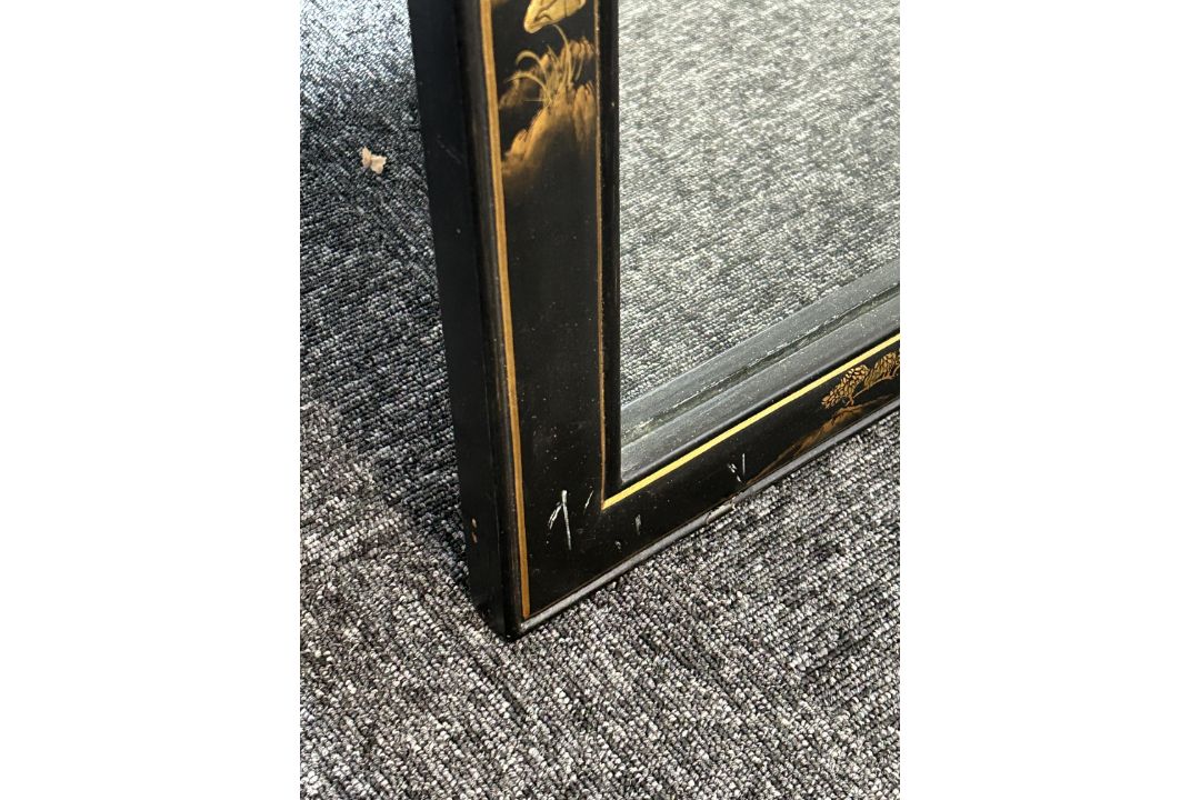 A large Queen Anne style chinoiserie wall mirror - Image 5 of 8