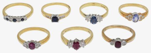 Seven 18ct gold rings