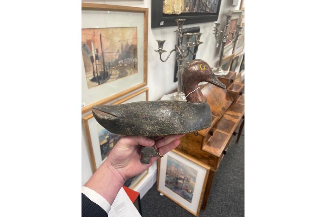 Two North American Folk Art carved wood decoy ducks - Image 3 of 7
