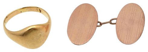A signet ring & cufflinks
