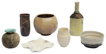 A Collection of Contemporary Studio Pottery (7)
